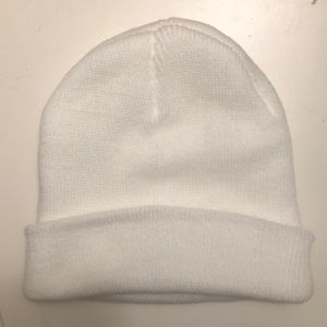 plain white beanie! -add to bundle for discount!!
